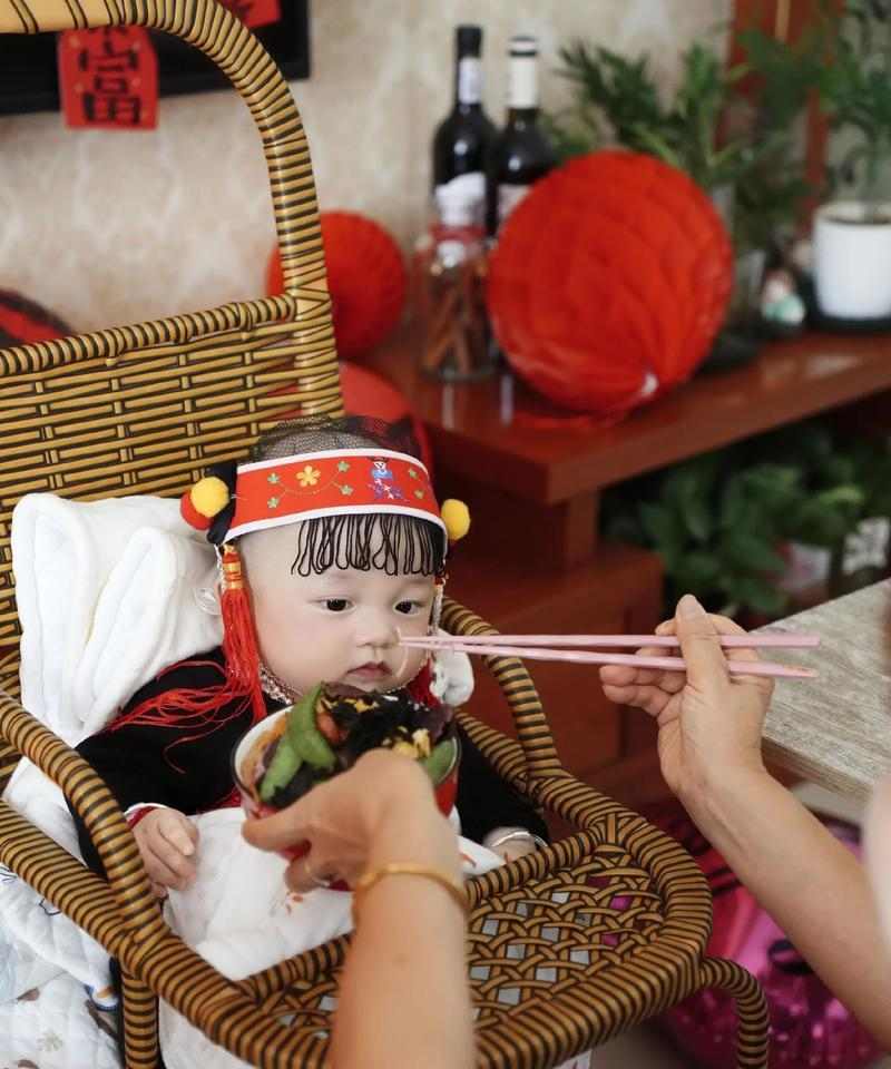 萨摩剃胎毛的最佳时间（掌握正确的剃胎毛时机，萨摩宠物更健康）(图3)